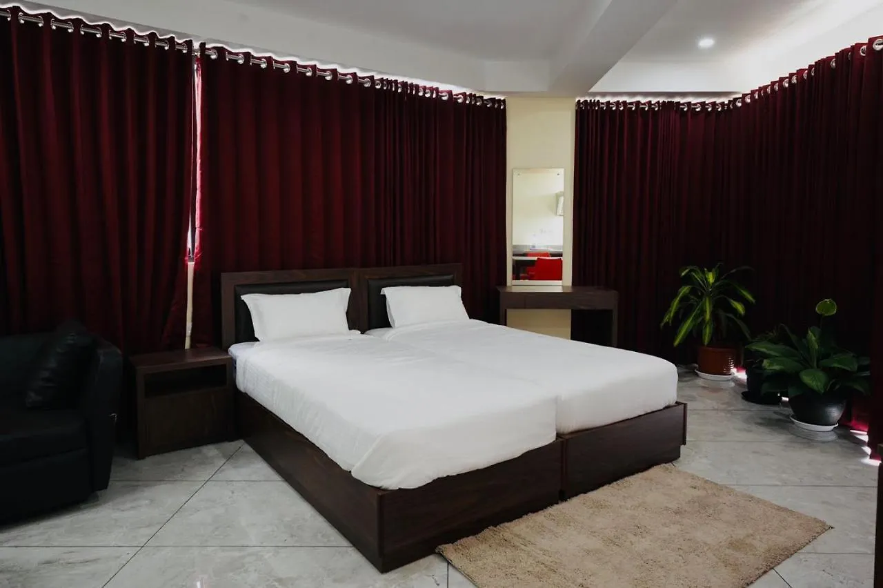 Premier Residency Hotel Kochi 0*,  India